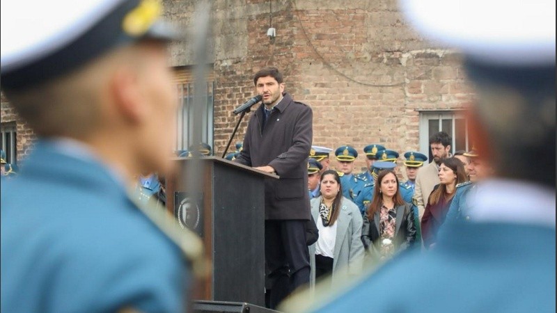 Pullaro les habló a los agentes del Servicio Penitenciario.