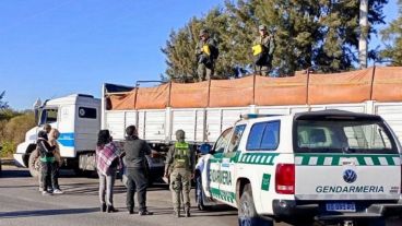 El camión quedó detenido en Santiago del Estero.