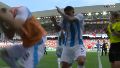 Los franceses silbaron el himno argentino e invadieron la cancha y agredieron a los futbolistas en el bochornoso final contra Marruecos