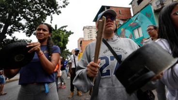 Tras los comicios presidenciales, hubo cacerolazos en Venezuela.