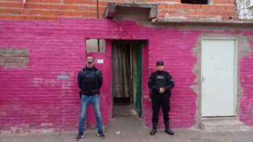 La Policía Federal intervino en el colorido barrio de la zona sur.