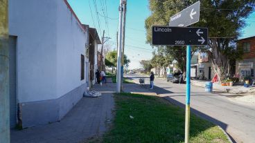 Martes a la mañana: doble pintada de casas por Amenábar y Lincoln.