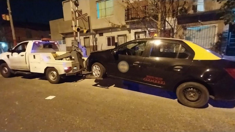 El hecho tuvo lugar este viernes a la madrugada, cerca de las 3 de la mañana, en Montevideo al 5000.