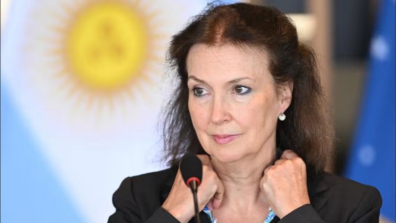 La canciller Diana Mondino.