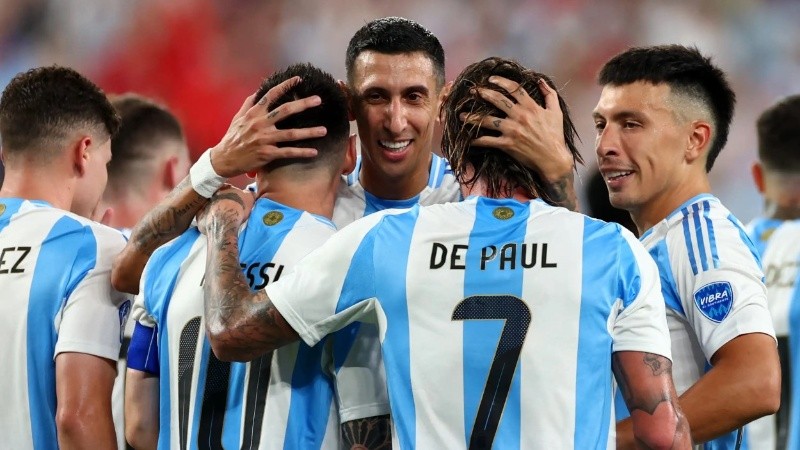 El rosarino Di María anunció su retiro de la selección argentina tras ganar la Copa América 2024.