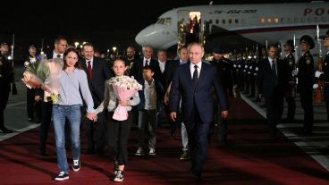 Vladimir Putin recibió con honores de Estado a los espías que vivieron en Argentina.