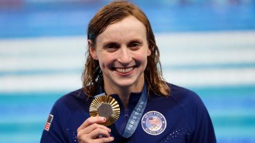 Ledecky con su novena medalla de oro en la historia olímpica.