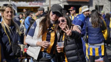 Abrieron las puertas del Estadio Gigante de Arroyito y así se vivía la previa al clásico.