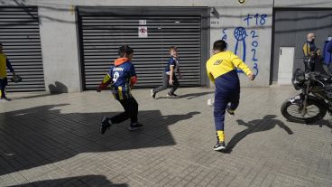 Abrieron las puertas del Estadio Gigante de Arroyito y así se vivía la previa al clásico.