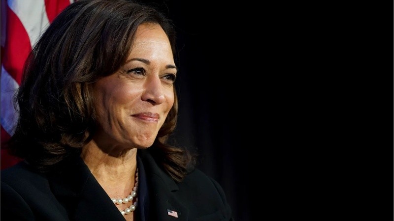 La risa de Kamala Harris, el blanco de Trump que devela su debilidad.