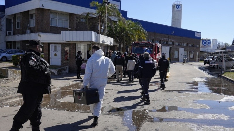 Se investigan las causas de la caída de la avioneta en la empresa Air Liquide y no descartan ninguna hipótesis