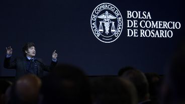 El presidente no hizo ninguna mención al cumpleaños de la Bolsa de Comercio de Rosario.