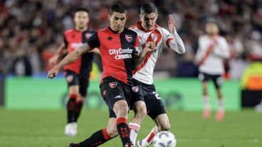 Velázquez fue la figura de Newell's contra River.