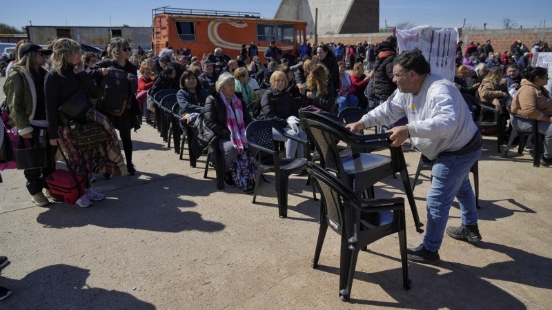 Muchos fieles llegaron desde varias provincias para ver a Leda.