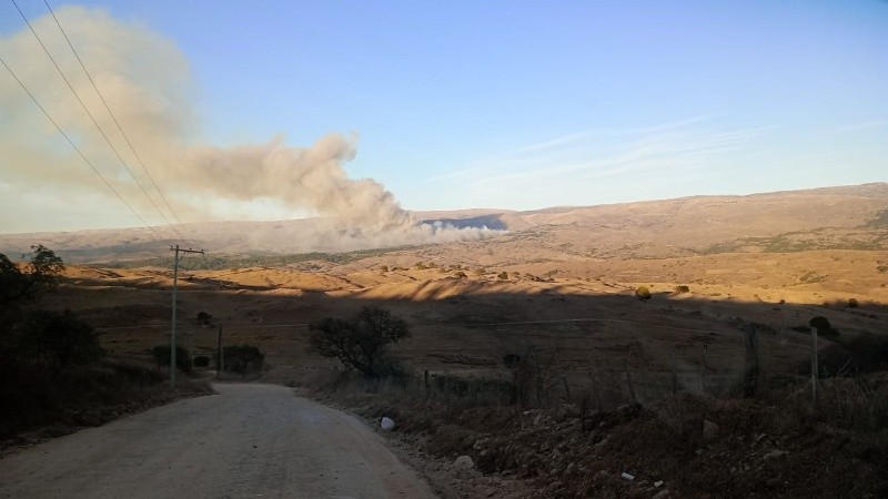 El incendio en El Durazno, esta mañana.