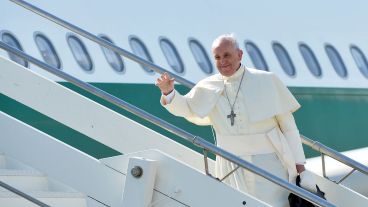 El papa Francisco inició una gira con la que recorrerá cuatro países del sudeste de Asia y Oceanía.