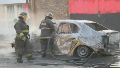 Un taxi se incendió por completo en zona sur