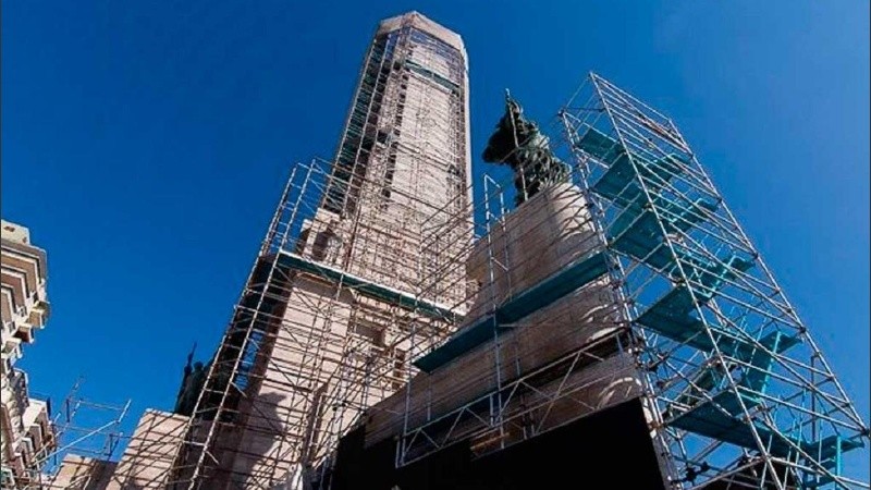 La obra del Monumento a la Bandera ahora será observada desde el Concejo.