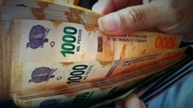 Una familia tipo necesitó 940 mil pesos para no caer en la pobreza en agosto.