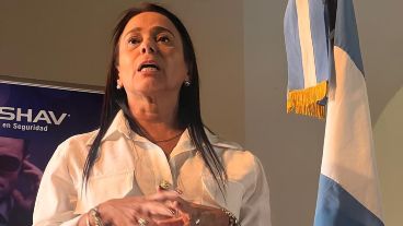 A la colombiana Claudia Carrasquilla la conocen como la dama de hierro.