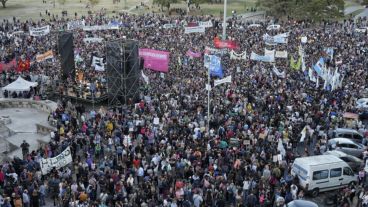 Para Chumpitaz el kirchnerismo sacó provecho y "manchó" la marcha universitaria.