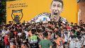 Inauguró el nuevo mural en homenaje a Fideo Di María en el club que lo vio crecer