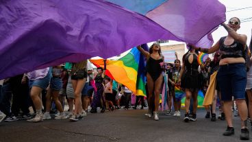 Una nueva Marcha del Orgullo se desplegó este sábado en Rosario.