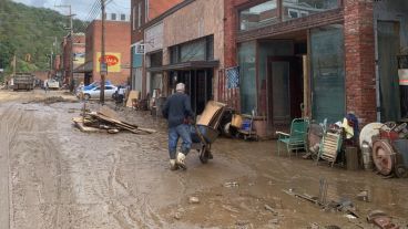 Todavía se trabaja en los destrozos del huracán Helene en Estados Unidos.