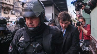 El militante libertario fue agredido en inmediaciones del Congreso de la Nación.