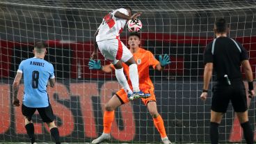 El próximo desafío para Perú será frente a Brasil, de visitante, el martes 15 de octubre a las 21:45. Mientras que la celeste recibe el mismo martes a Ecuador desde las 20:30.