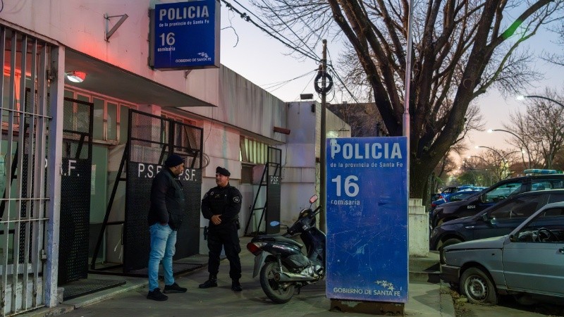 El lugar de detención de la comisaría tenía alojadas personas por el triple de su capacidad.