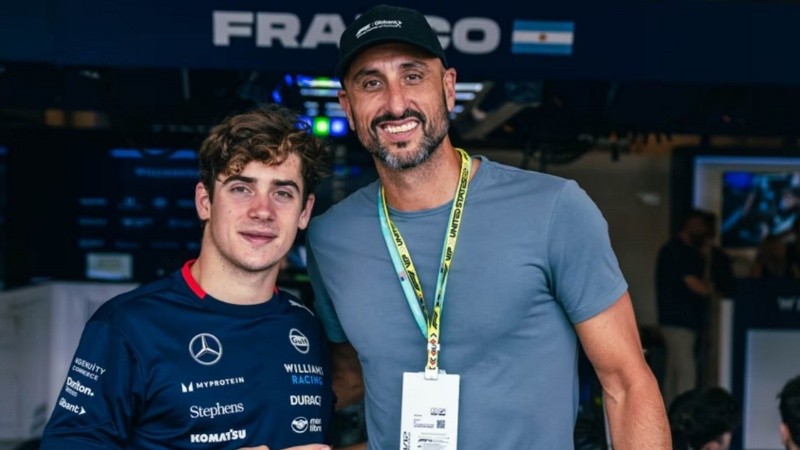 Franco Colapinto se encontró con Manu Ginóbili en el circuito de Austin.