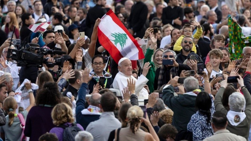 El Papa canonizó 14 santos este domingo.