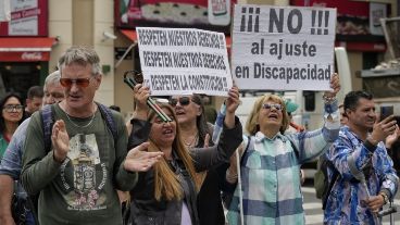 "Desde hace unos meses en la página o en las empresas nos dicen que se cumplieron los cupos", contaron.