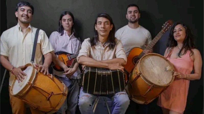 La peña La Machadera un espacio artístico-cultural-folclórico surgido en 2001 que integra distintas disciplinas artísticas como música, danza, poesía, actuación y artes plásticas.