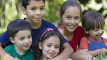 "Hacia un compromiso colectivo y federal para las infancias y adolescencias".