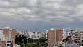 El cielo pasó de soleado a plomizo y se anuncian tormentas en Rosario