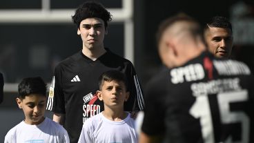 Este sentimiento de rechazo del mundo del fútbol se potenció cuando Riestra terminó de efectivizar la estrategia de marketing.