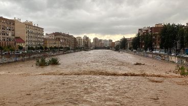 Las trombas de agua y granizo inundan algunas de las principales avenidas de Málaga.