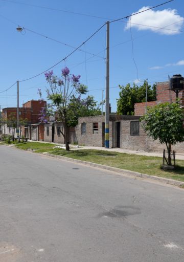 Urbanizar, el otro plan de seguridad: cómo se reconvierte el barrio que fue reino del búnker y la balacera