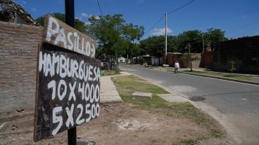 Un barrio humilde que de a poco se integra a la ciudad formal.