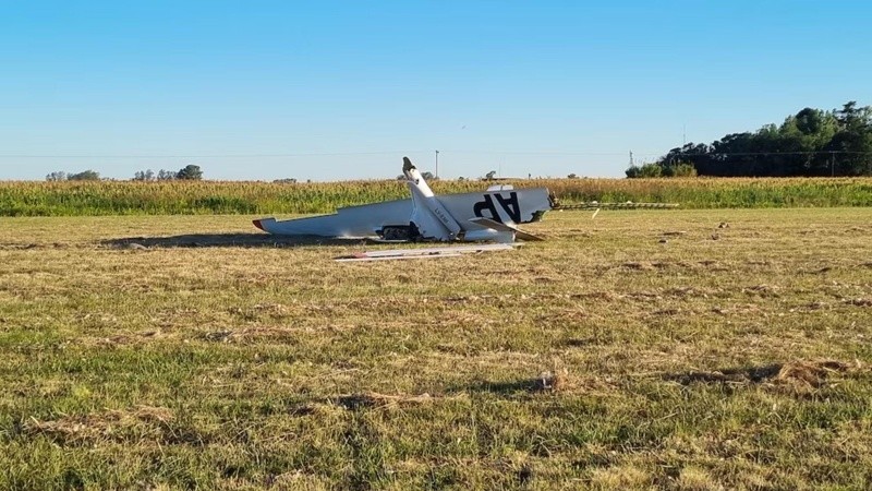 El planeador monoplaza se accidentó al intentar aterrizar.