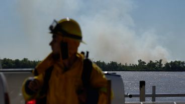 Los brigadistas se replegaron a las 19 de este viernes para recuperarse.