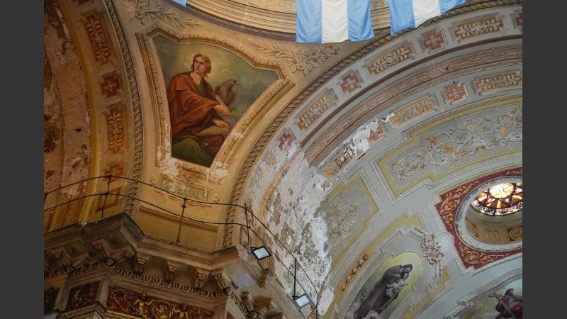 Daños en los techos de la Catedral.