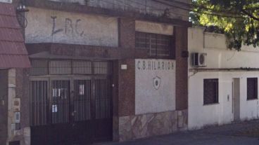 El 21 de noviembre prendieron fuego el frente del club.