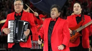 Cacho Deicas es el cantante y líder de Los Palmeras.