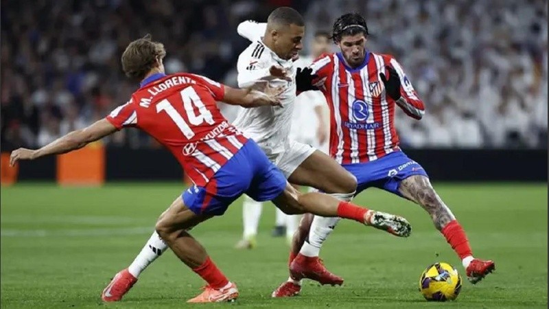 El clásico de Madrid, uno de los grandes partidos que tendrán los octavos de final de la Champions League.